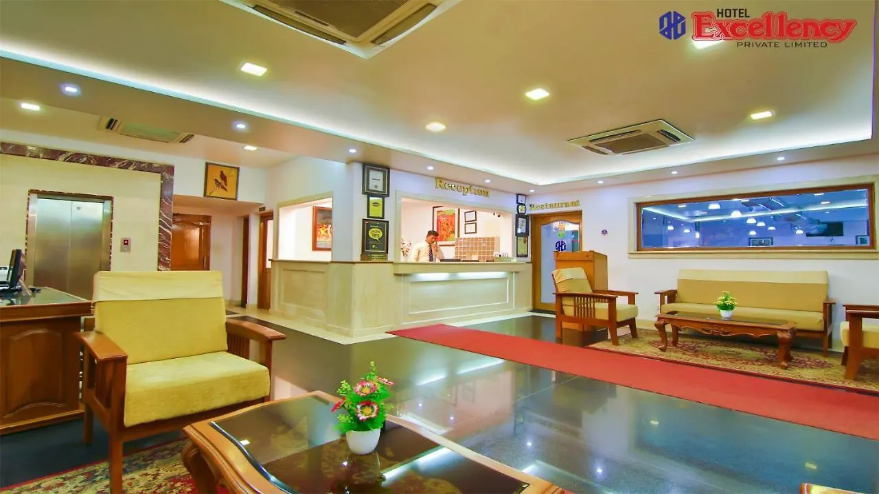 Hotel Excellency Kochi 2*,  India